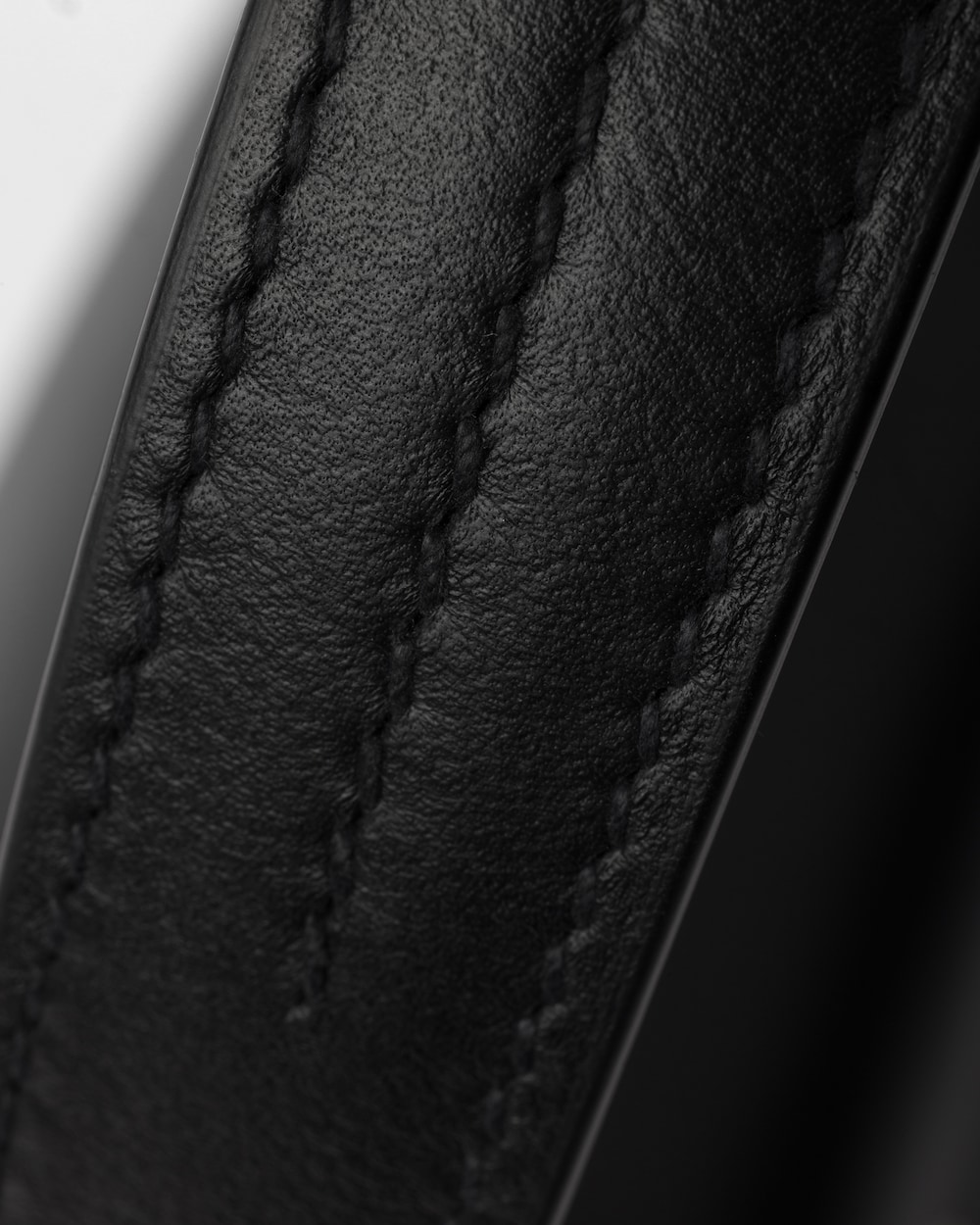 Prada Soft Sound Medium Leather Shoulder Bag - Image 6